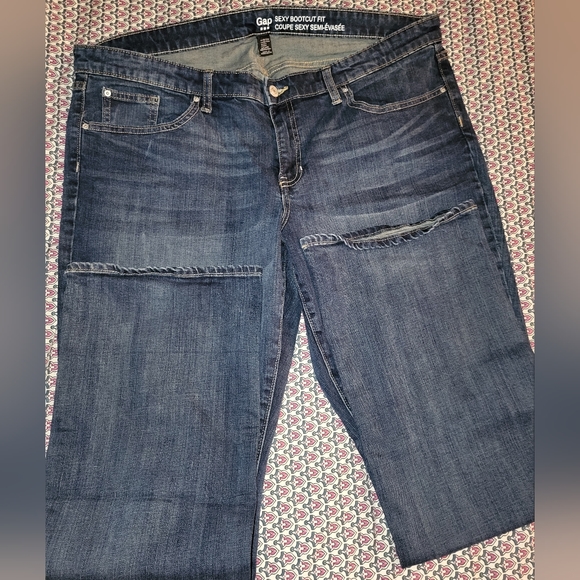 Gap sexy bootcut jeans size 18. - Picture 3 of 8
